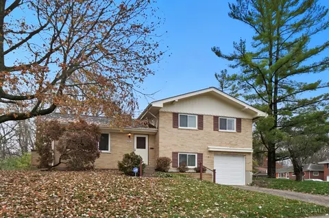 Exterior - 8584 Mockingbird Ln, Cincinnati, OH 45231 photo 3 of 6