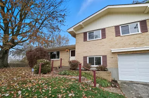 Exterior - 8584 Mockingbird Ln, Cincinnati, OH 45231 photo 4 of 6