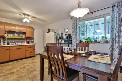 Dining - 5643 Red Cedar Dr, Cincinnati, OH 45224 photo 3 of 3