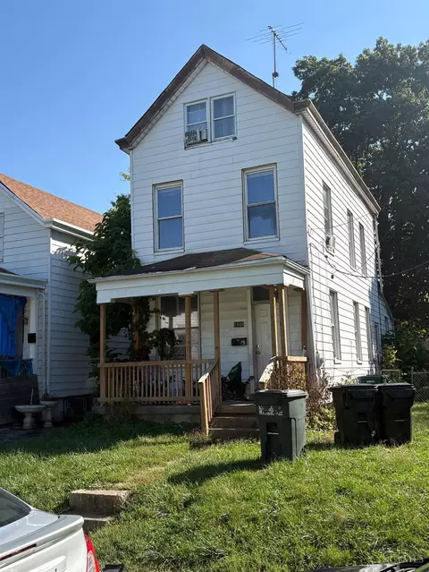 1646 Dewey Ave, Cincinnati, OH 45205