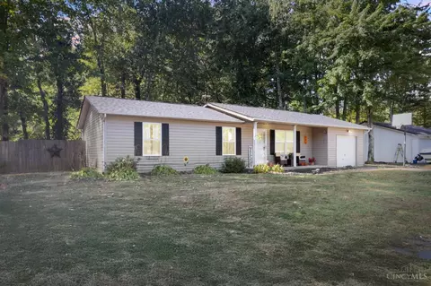 331 Spring Grove Dr, Georgetown, OH 45121