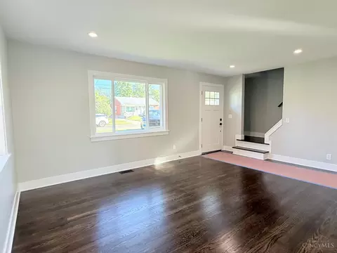 Living - 3925 Limerick Ave, Cincinnati, OH 45236 photo 1 of 2