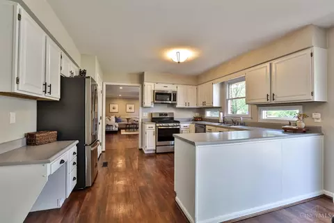 Kitchen - 2193 Flaxen Ct, Cincinnati, OH 45244 photo 1 of 3