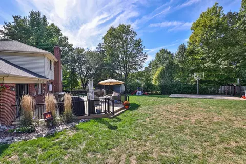 Exterior - 2193 Flaxen Ct, Cincinnati, OH 45244 photo 10 of 14