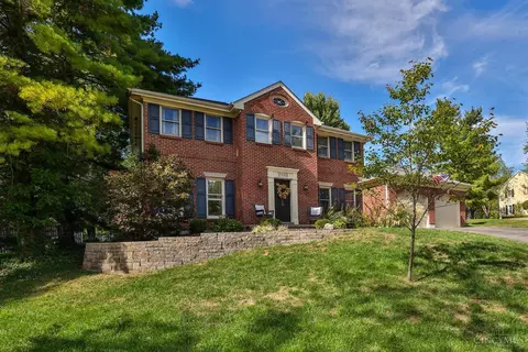 Exterior - 2193 Flaxen Ct, Cincinnati, OH 45244 photo 2 of 14
