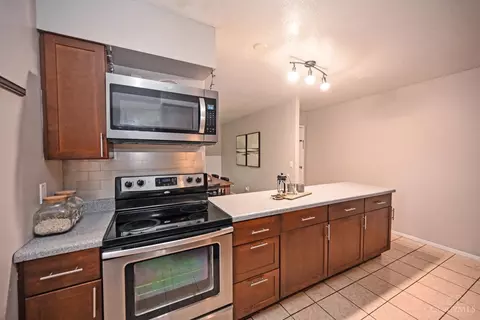 Kitchen - 11501 Raphael Pl, Forest Park, OH 45240 photo 2 of 3