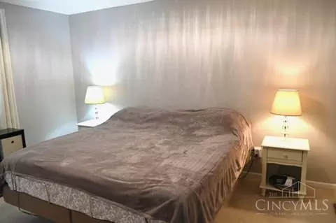 Bedroom - 149 Hildebrant Dr, Hamilton Township, OH 45039 photo 2 of 2
