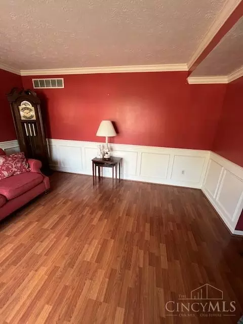 Living - 149 Hildebrant Dr, Hamilton Township, OH 45039 photo 1 of 4
