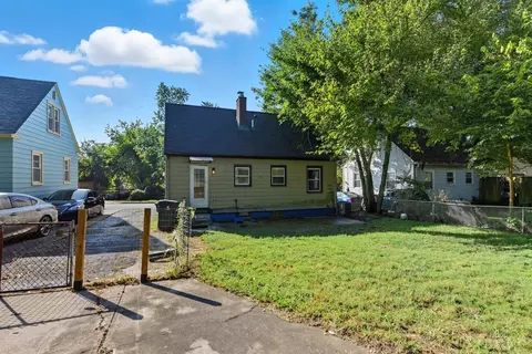 Exterior - 512 Epworth Ave, Cincinnati, OH 45232 photo 2 of 5