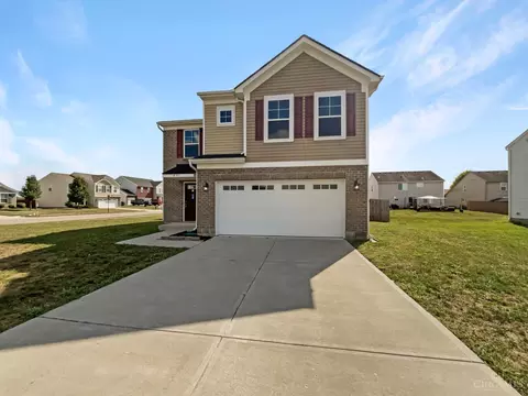 801 Prescott Cir, Trenton, OH 45067