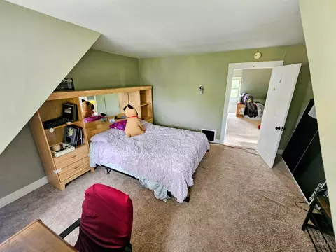 Bedroom - 820 Suire Ave, Cincinnati, OH 45205 photo 7 of 8
