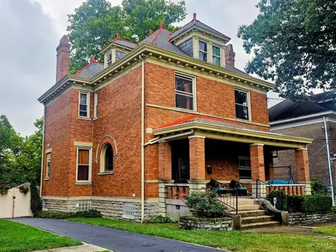 Exterior - 820 Suire Ave, Cincinnati, OH 45205 photo 3 of 8