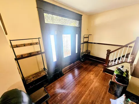 Entry Way - 820 Suire Ave, Cincinnati, OH 45205 photo 1 of 13