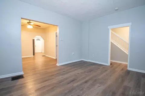 Living - 1634 Gilsey Ave, Cincinnati, OH 45205 photo 2 of 6