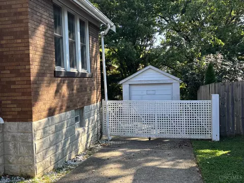 3832 Meyerfeld Ave, Cheviot, OH 45211 photo 35