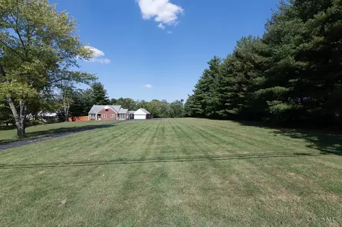 226 Kings Mills Rd, Mason, OH 45040