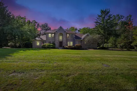 1122 Black Horse Run, Loveland, OH 45140