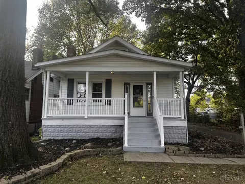 8459 Vorhees Ln, Cincinnati, OH 45236
