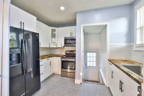 Kitchen - 8459 Vorhees Ln, Cincinnati, OH 45236 photo 1 of 2