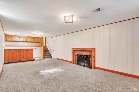 Living - 101 Enid Ave, Kettering, OH 45429 photo 6 of 6
