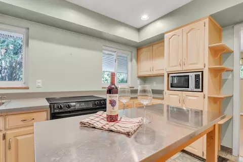Kitchen - 101 Enid Ave, Kettering, OH 45429 photo 3 of 4