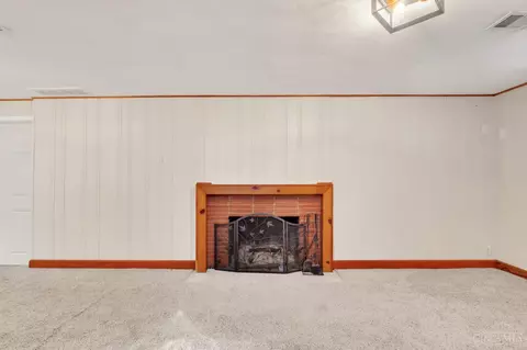 Living - 101 Enid Ave, Kettering, OH 45429 photo 5 of 6