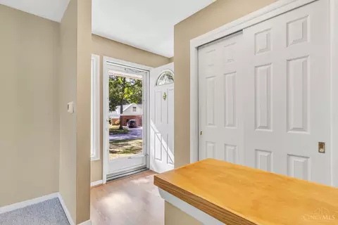 Entry Way - 101 Enid Ave, Kettering, OH 45429 photo 1 of 3