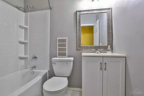 918 Glasgow Dr, Forest Park, OH 45240 photo 25