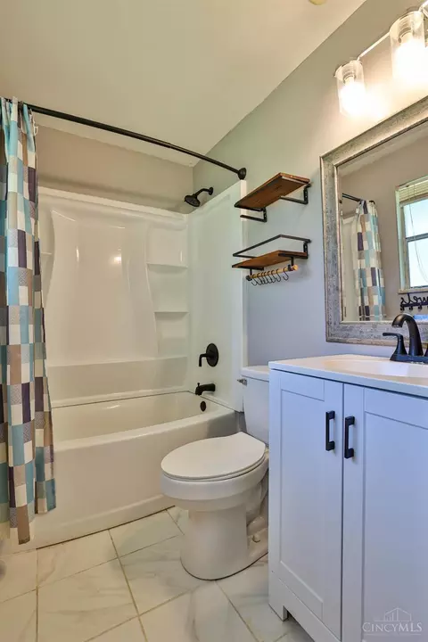 918 Glasgow Dr, Forest Park, OH 45240 photo 20
