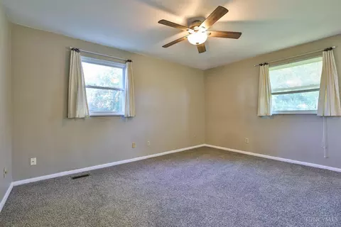 918 Glasgow Dr, Forest Park, OH 45240 photo 14