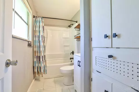 918 Glasgow Dr, Forest Park, OH 45240 photo 19