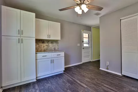 918 Glasgow Dr, Forest Park, OH 45240 photo 12