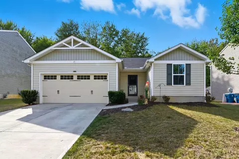 117 Wooded Ridge Dr, Amelia, OH 45102