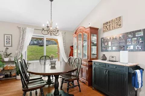Dining - 269 Hedgington Ct, Hamilton, OH 45013 photo 1 of 1