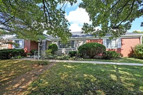 2974 Westbrook Dr, Cincinnati, OH 45238