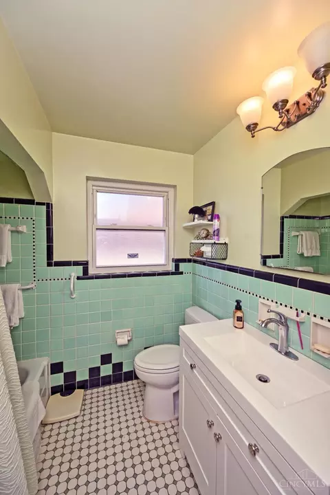 2974 Westbrook Dr, Cincinnati, OH 45238 photo 22