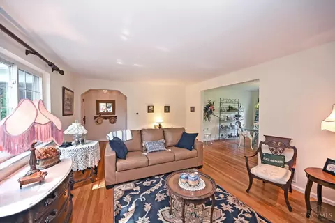 2974 Westbrook Dr, Cincinnati, OH 45238 photo 12