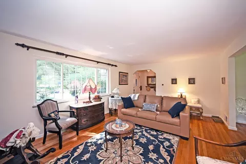2974 Westbrook Dr, Cincinnati, OH 45238 photo 11