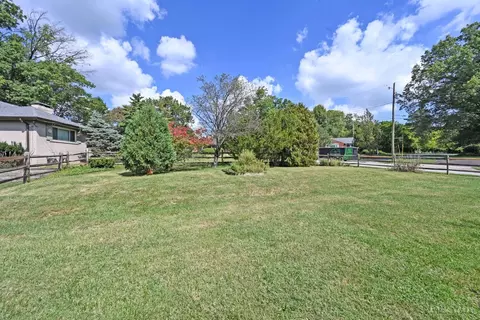 2974 Westbrook Dr, Cincinnati, OH 45238 photo 32