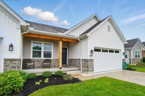 1487 Sawgrass Ridge Dr, Loveland, OH 45140