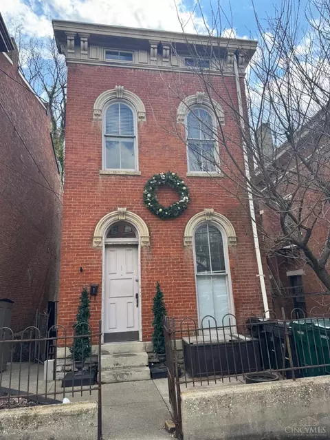 535 Liberty Hl, Cincinnati, OH 45202