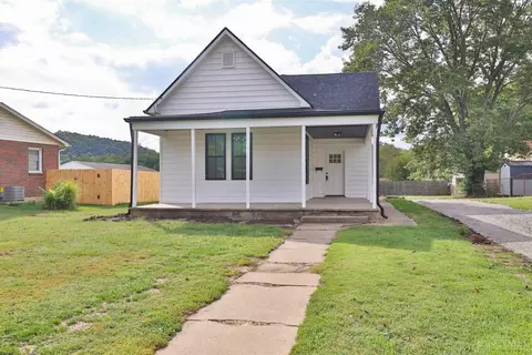 203 Bowles Ave, West Harrison, IN 47060