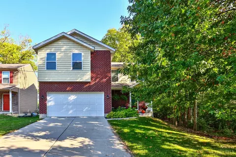 186 Garfield Ave, Glendale, OH 45246
