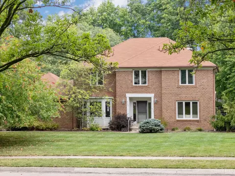 5700 Samstone Ct, Blue Ash, OH 45242