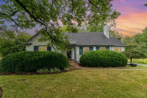 7620 Montgomery Rd, Cincinnati, OH 45236