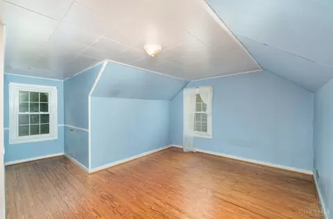 Bedroom - 7620 Montgomery Rd, Cincinnati, OH 45236 photo 3 of 4