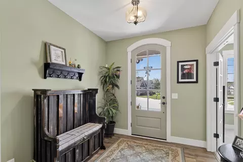 400 Parkview Cir, Cincinnati, OH 45233 photo 5