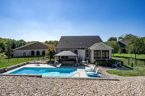 400 Parkview Cir, Cincinnati, OH 45233 photo 41