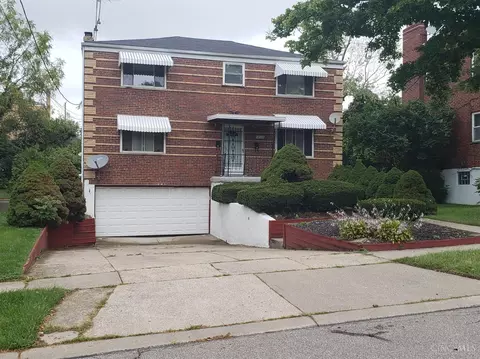 2520 Airy Ct, Cincinnati, OH 45239