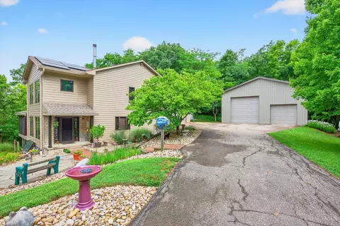 10869 Sand Run Rd, Harrison, OH 45030 photo 2